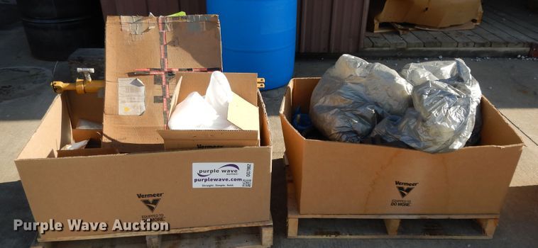 image for item DG7962 Belts