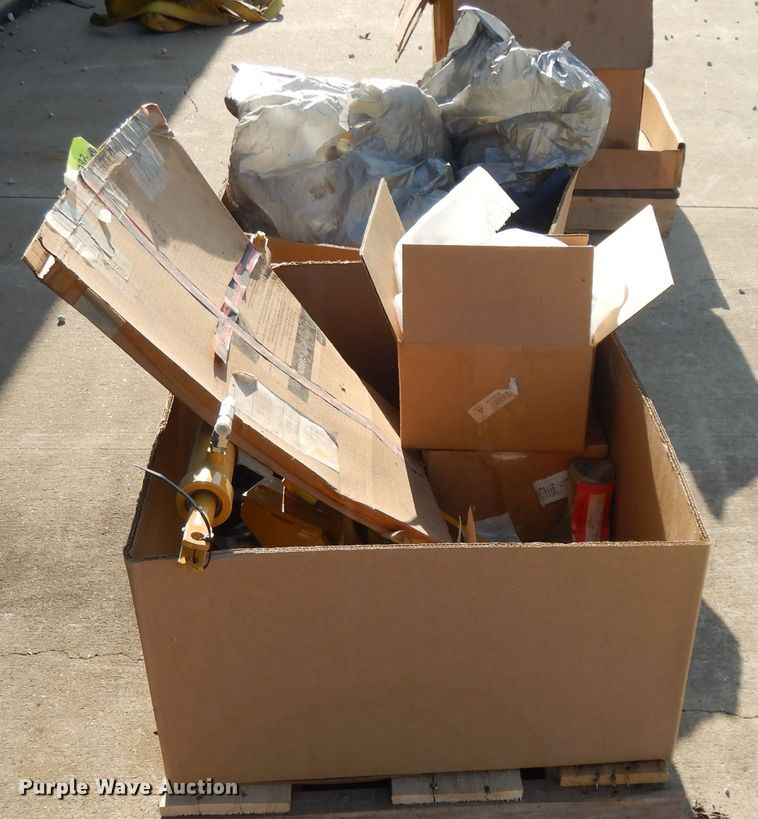 image for item DG7962 Belts