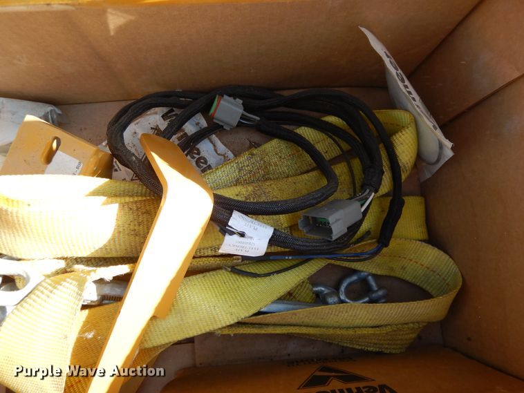 image for item DG7962 Belts