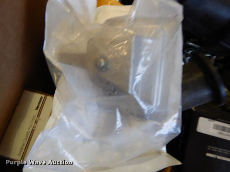 image for item DG7967 Tools