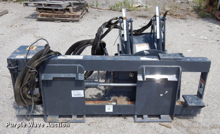 image for item DG7972 Altec CP16A skid steer cold planer