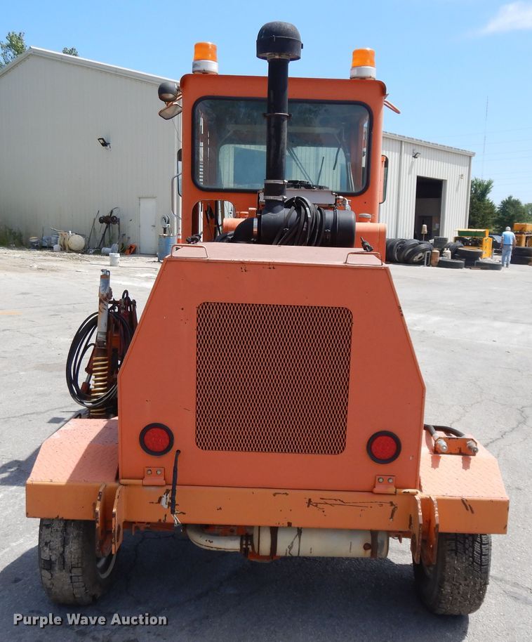 image for item DG7973 Swanston Stripe Eater CT2000 pavement marker remover