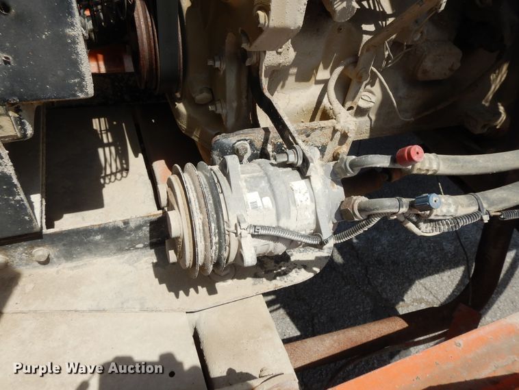 image for item DG7973 Swanston Stripe Eater CT2000 pavement marker remover