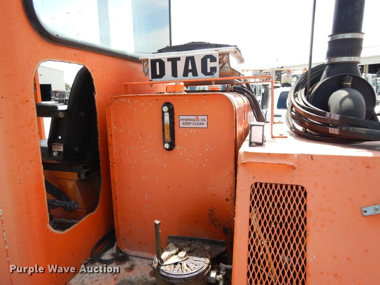 image for item DG7973 Swanston Stripe Eater CT2000 pavement marker remover