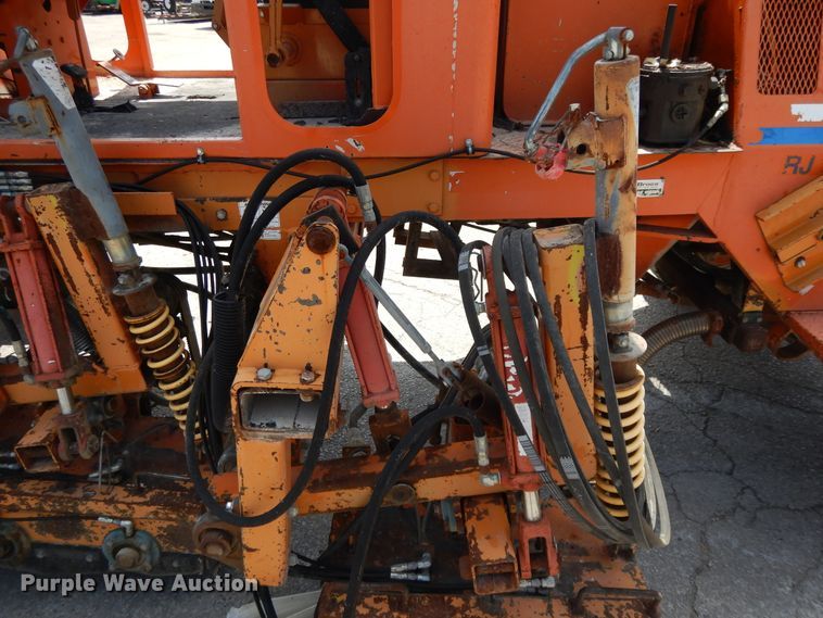 image for item DG7973 Swanston Stripe Eater CT2000 pavement marker remover