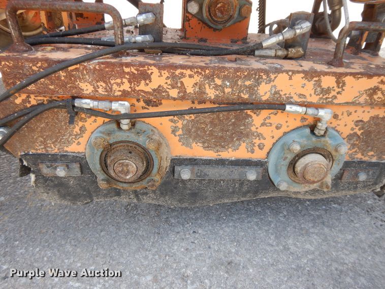 image for item DG7973 Swanston Stripe Eater CT2000 pavement marker remover