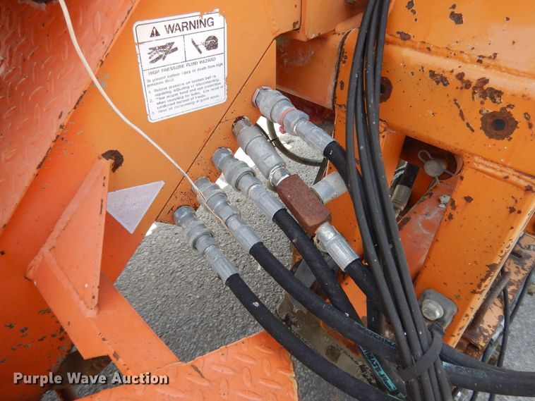 image for item DG7973 Swanston Stripe Eater CT2000 pavement marker remover