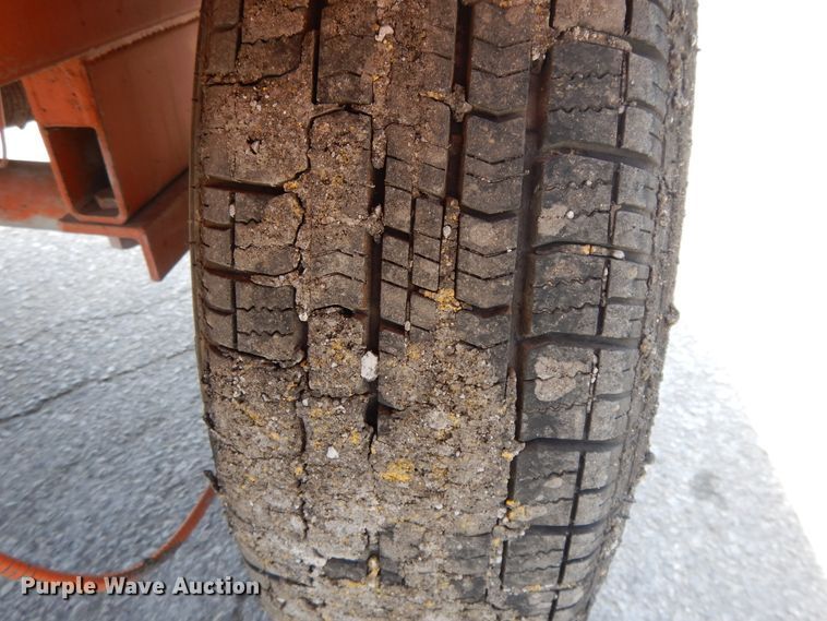 image for item DG7973 Swanston Stripe Eater CT2000 pavement marker remover