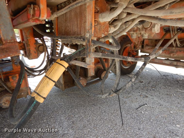 image for item DG7973 Swanston Stripe Eater CT2000 pavement marker remover