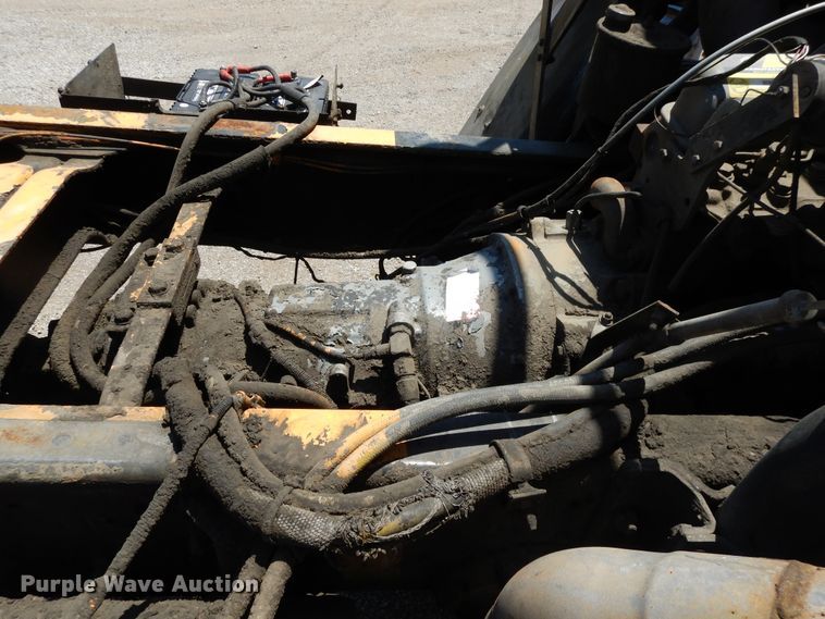 image for item DG7976 1992 Ford Cargo 8000  truck cab and chassis