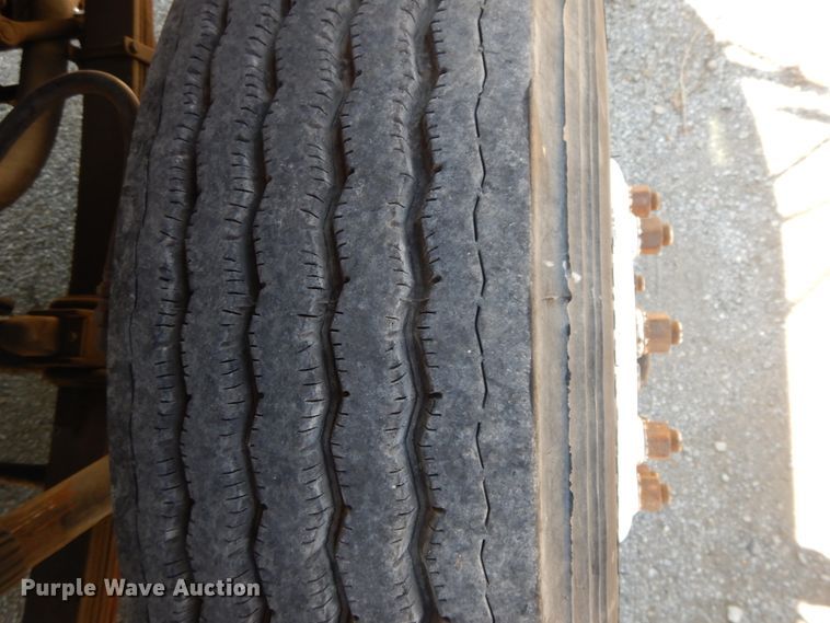 image for item DG7976 1992 Ford Cargo 8000  truck cab and chassis