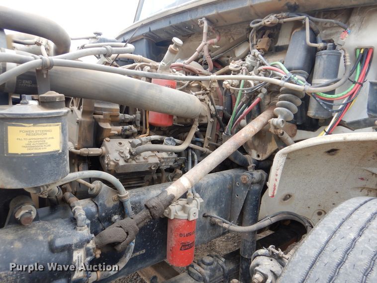 image for item DG8704 2001 Freightliner FL80  dump truck
