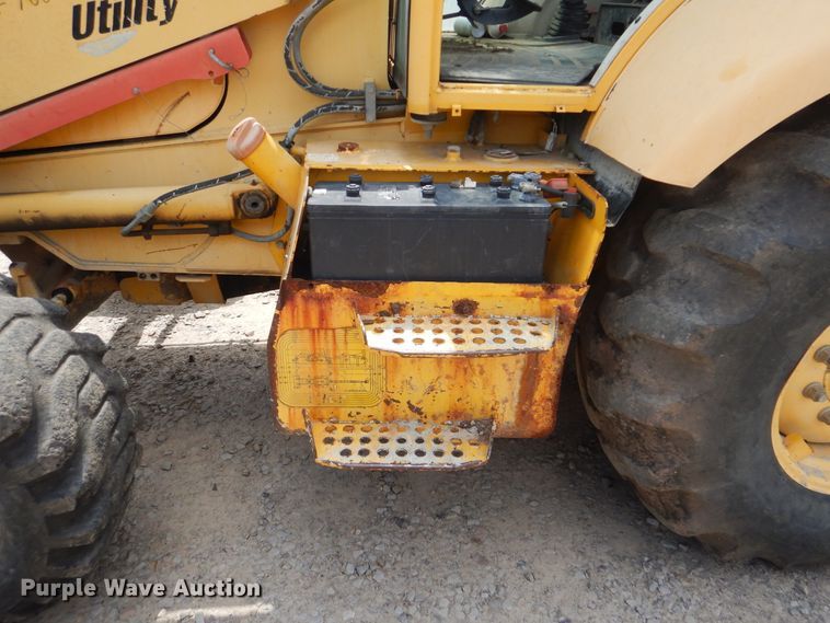 image for item DG8710 2000 Komatsu WB140  backhoe