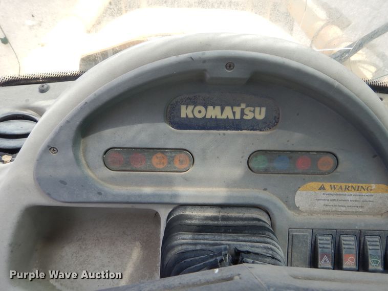 image for item DG8710 2000 Komatsu WB140  backhoe