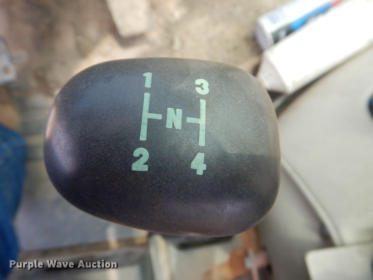image for item DG8710 2000 Komatsu WB140  backhoe