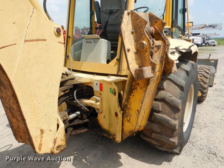 image for item DG8710 2000 Komatsu WB140  backhoe