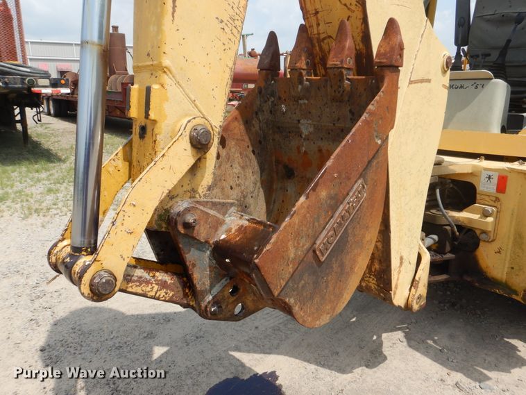 image for item DG8710 2000 Komatsu WB140  backhoe