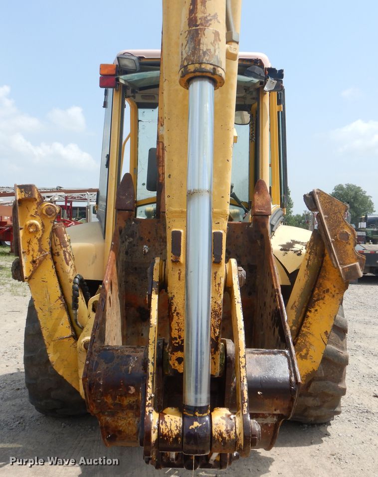 image for item DG8710 2000 Komatsu WB140  backhoe