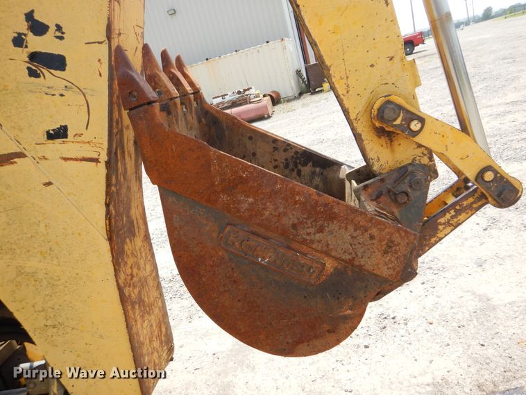 image for item DG8710 2000 Komatsu WB140  backhoe