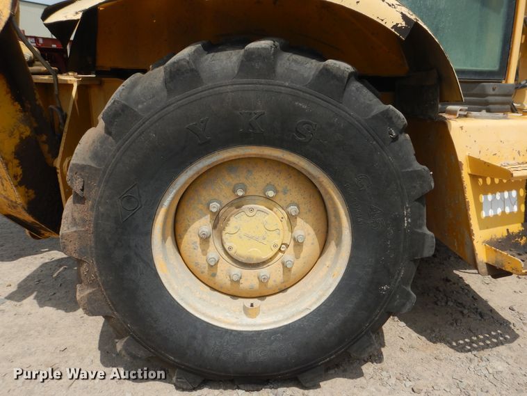 image for item DG8710 2000 Komatsu WB140  backhoe