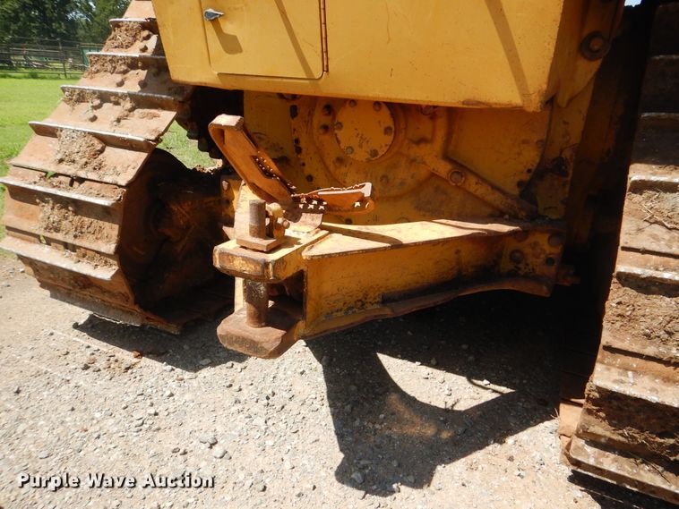 image for item DG8748 1997 Caterpillar D5M  dozer