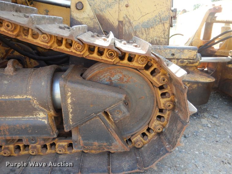 image for item DG8748 1997 Caterpillar D5M  dozer
