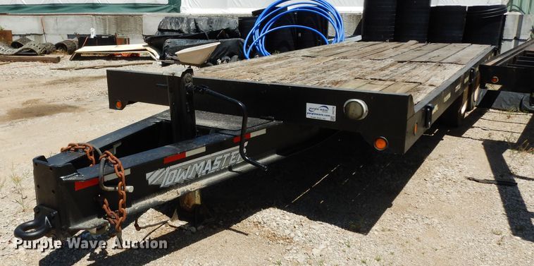 image for item DH2736 1998 Towmaster T40 equipment trailer
