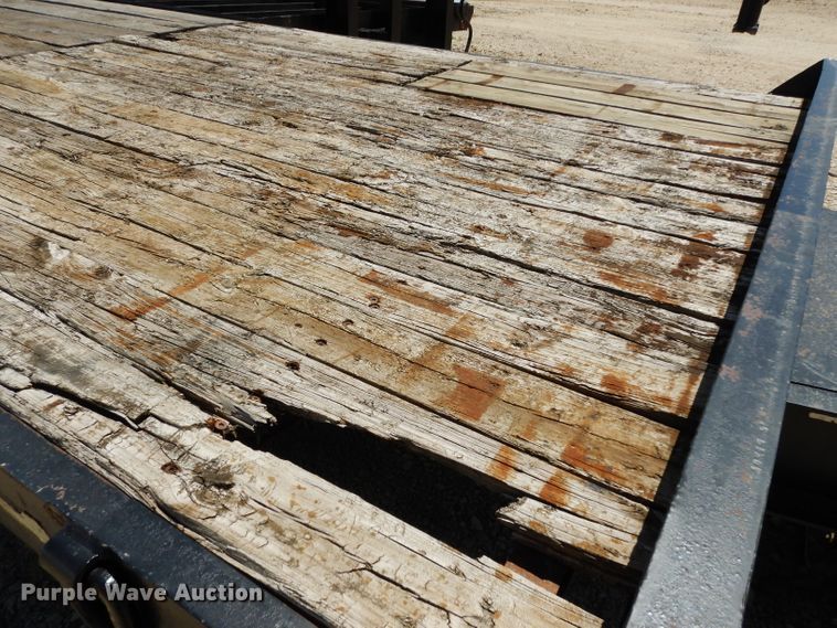 image for item DH2736 1998 Towmaster T40 equipment trailer