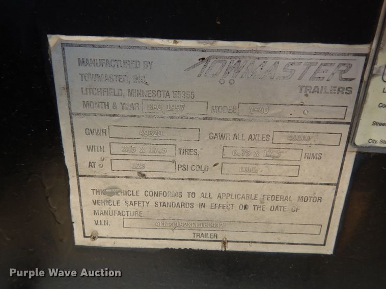 image for item DH2736 1998 Towmaster T40 equipment trailer