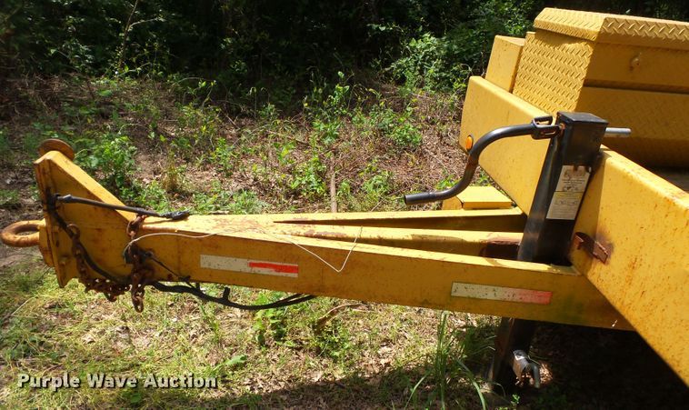 image for item DH3768 2000 Redi Haul FSL21210 equipment trailer