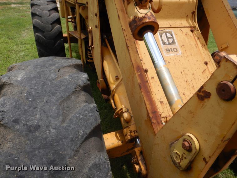 image for item DH5364 1980 Caterpillar 910  wheel loader