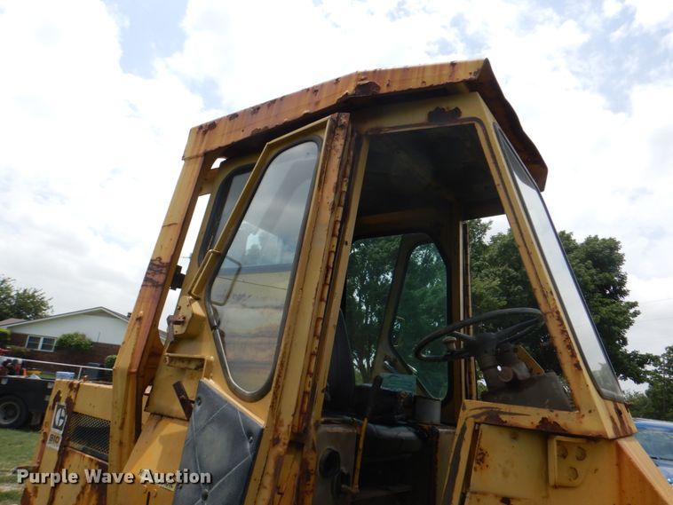 image for item DH5364 1980 Caterpillar 910  wheel loader