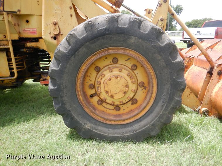 image for item DH5364 1980 Caterpillar 910  wheel loader