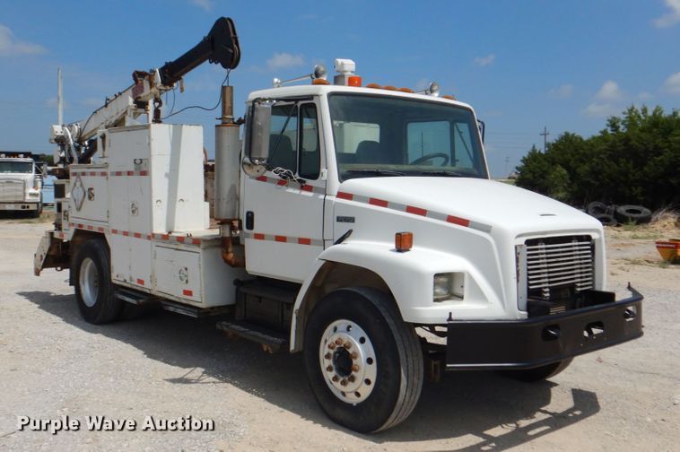 image for item DH5366 2000 Freightliner FL70  service truck with crane