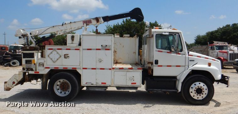 image for item DH5366 2000 Freightliner FL70  service truck with crane