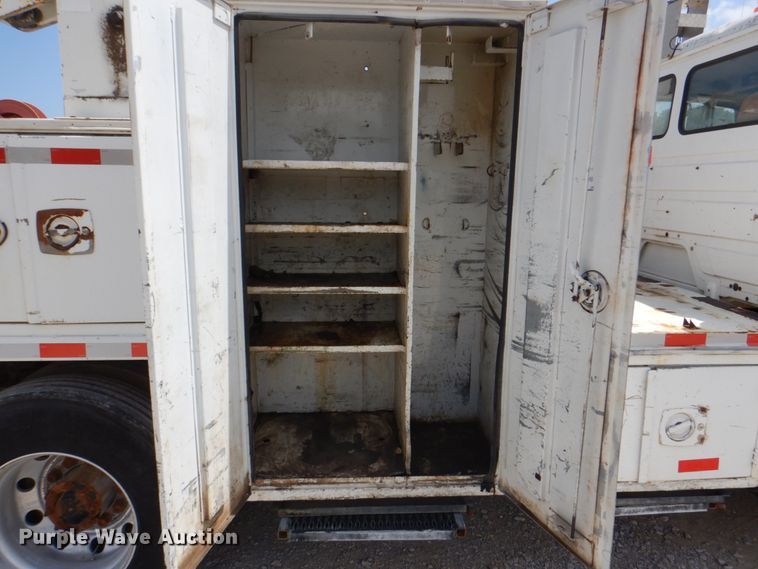 image for item DH5366 2000 Freightliner FL70  service truck with crane