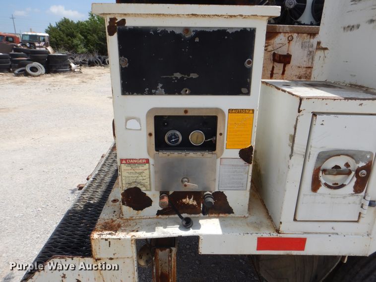 image for item DH5366 2000 Freightliner FL70  service truck with crane