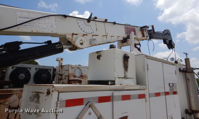 image for item DH5366 2000 Freightliner FL70  service truck with crane