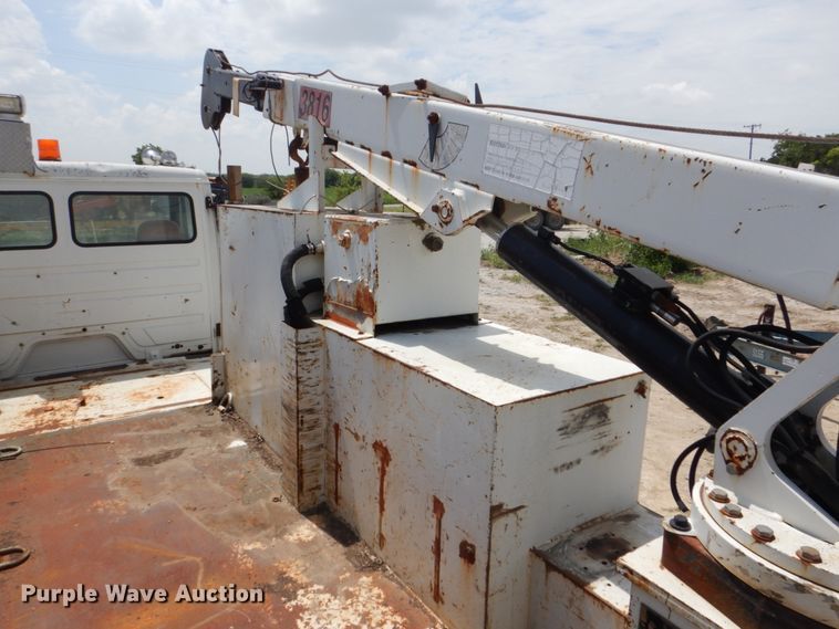 image for item DH5366 2000 Freightliner FL70  service truck with crane