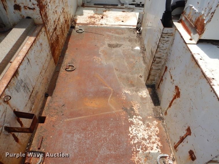 image for item DH5366 2000 Freightliner FL70  service truck with crane