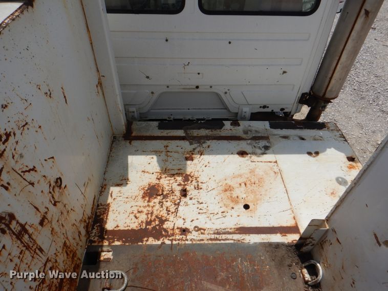 image for item DH5366 2000 Freightliner FL70  service truck with crane