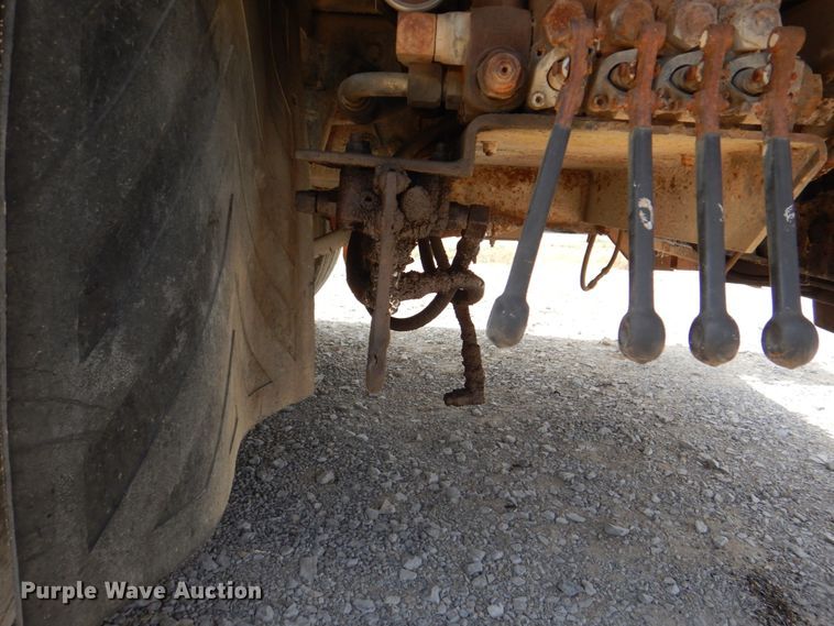 image for item DH5366 2000 Freightliner FL70  service truck with crane