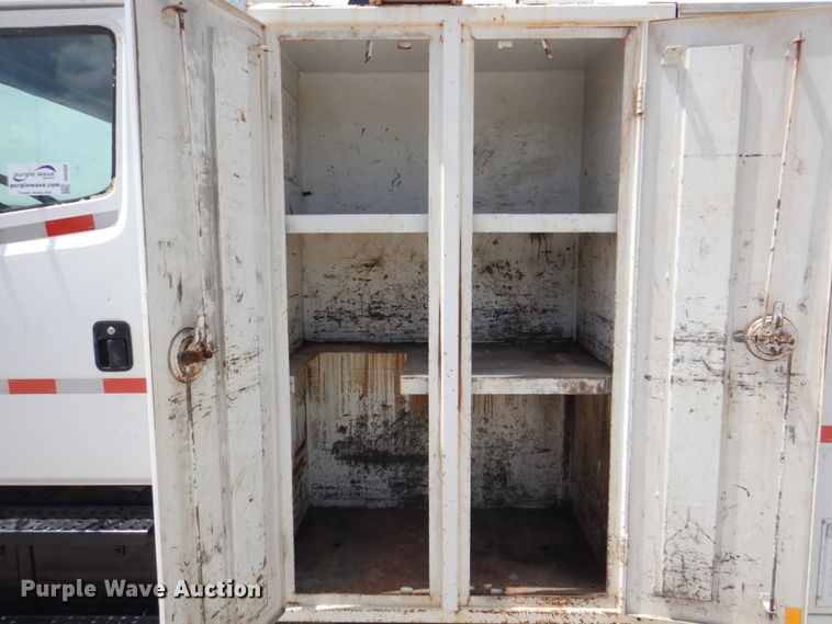 image for item DH5366 2000 Freightliner FL70  service truck with crane