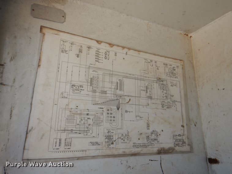 image for item DH5366 2000 Freightliner FL70  service truck with crane