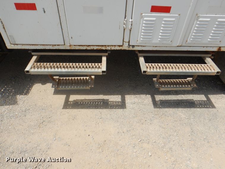 image for item DH5366 2000 Freightliner FL70  service truck with crane