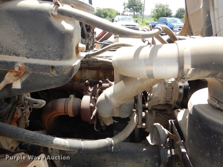 image for item DH5366 2000 Freightliner FL70  service truck with crane