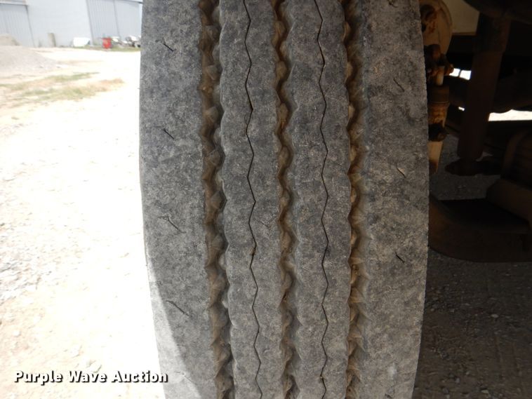 image for item DH5366 2000 Freightliner FL70  service truck with crane