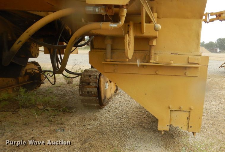 image for item DH5367 1985 Power Curber 5500 curb machine