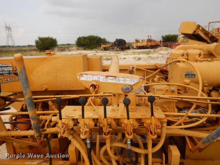 image for item DH5368 Mauldin 1500  paver