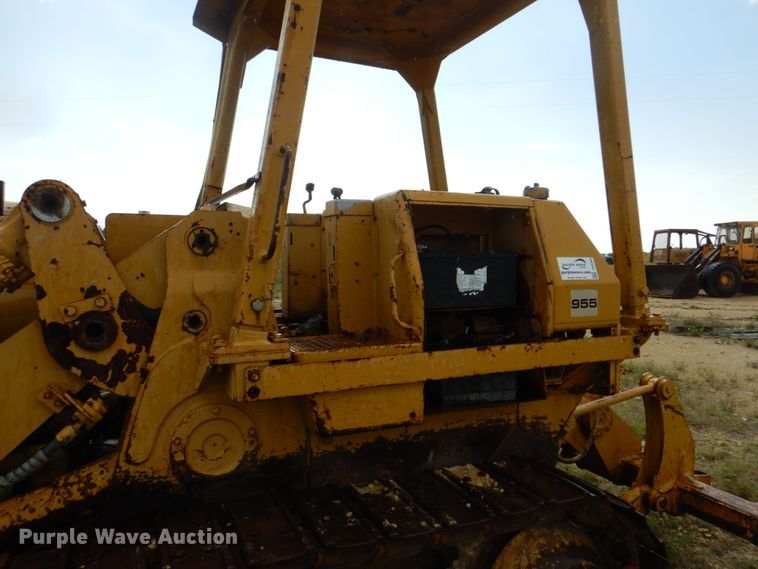 image for item DH5369 Caterpillar 955L  track loader
